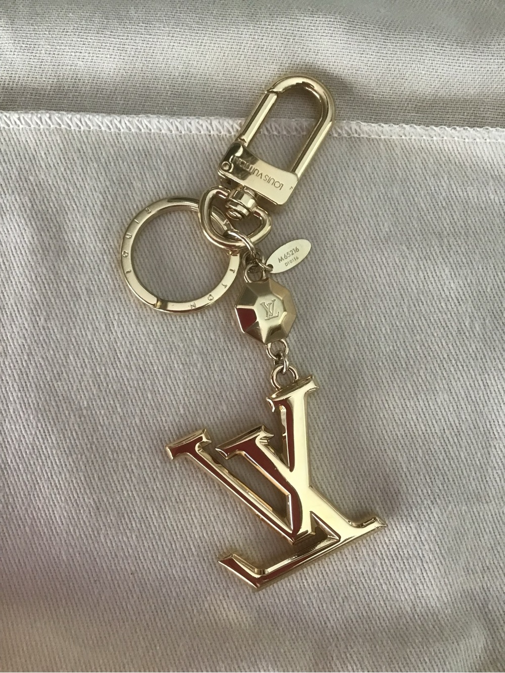 Preloved Louis Vuitton Facettes Bag Charm/ Key Holder - Picture 3 of 11